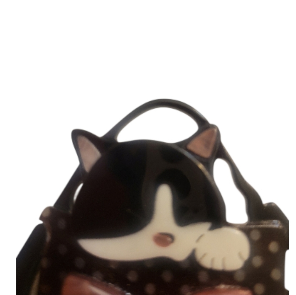Cat in a Handbag Brooch - Picture 3 of 6